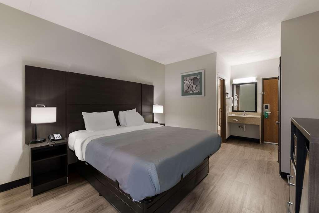 Quality Inn Merriam Kansas City Phòng bức ảnh